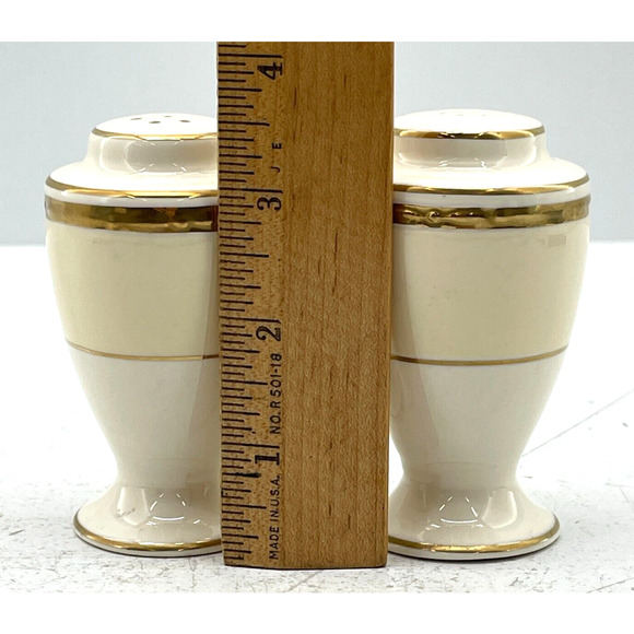 Salt and Pepper Shaker Set Creamy White w/ Gold Trim Kitchen Cookware 3.5" Tall - Picture 8 of 9